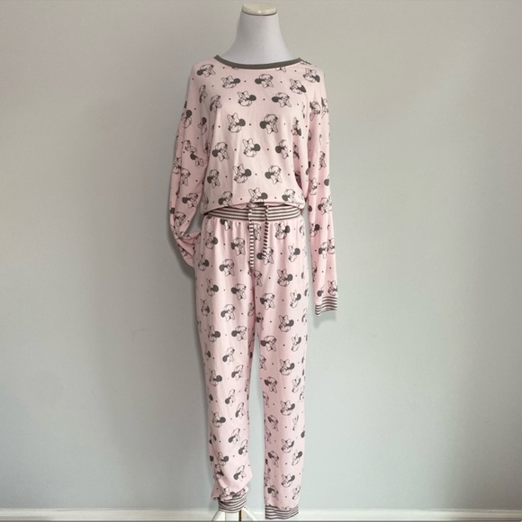Disney Minnie Mouse Pink/Grey Cozy 2pc Pajama/ Lounge Set - Picture 4 of 15